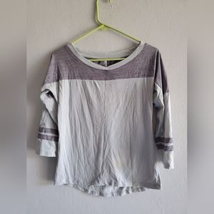JW Gray Top Size Small